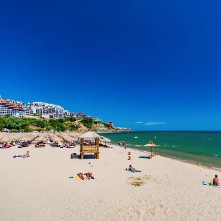 Апартаменти Horizon 4 'а' Светий Влас